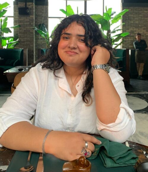 Amna Khan